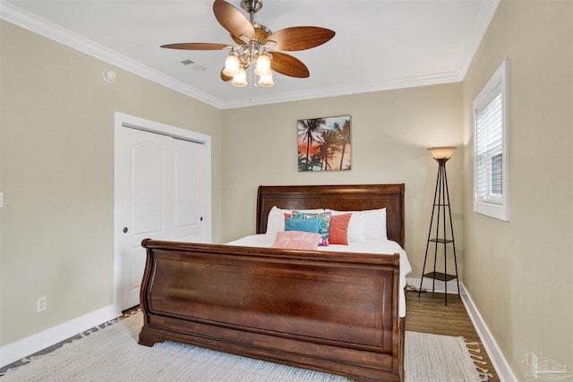 13555 Perdido Key Dr Unit A17U, Pensacola, FL 32507 - bedroom featuring crown molding and a ceiling fan