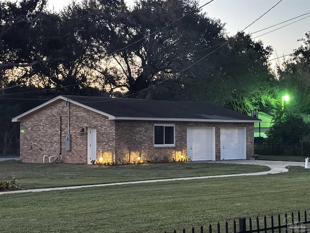 exterior space featuring a lawn