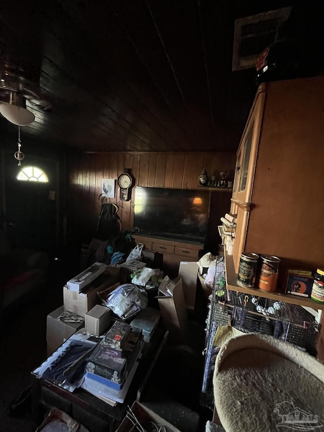 view of miscellaneous room