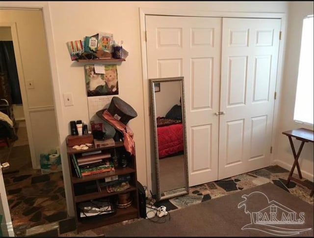 1790 Abercrombie Rd, Gulf Breeze, FL 32563 - bedroom with a closet