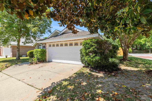 view of front facade with a garage