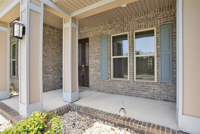 5936 Huntington Creek Blvd, Pensacola, FL 32526 - view of covered porch