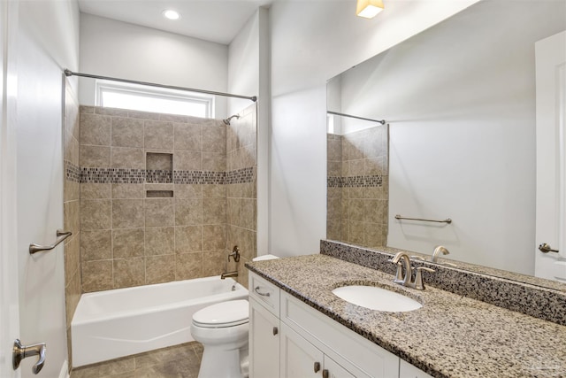 5936 Huntington Creek Blvd, Pensacola, FL 32526 - bathroom with vanity and shower / bath combination