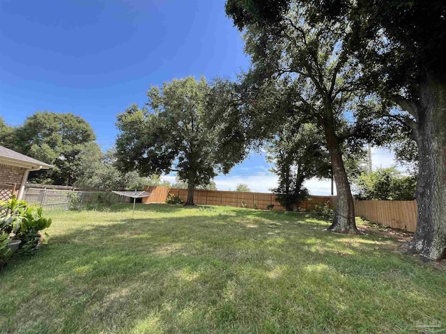 7837 Skyview Blvd, Navarre, FL 32566 - view of fenced backyard