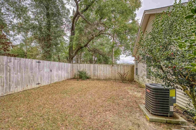 view of yard featuring central AC