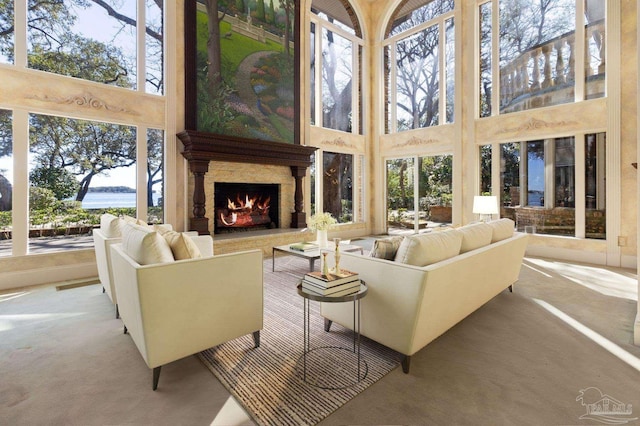 721 W Miracle Strip Pkwy, Mary Esther, FL 32569 - living room with a large fireplace and a towering ceiling