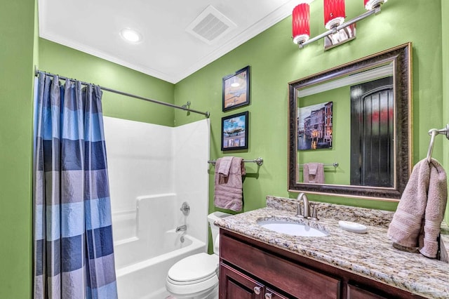 13928 River Rd Unit 904, Pensacola, FL 32507 - bathroom featuring visible vents, toilet, ornamental molding, shower / tub combo, and vanity