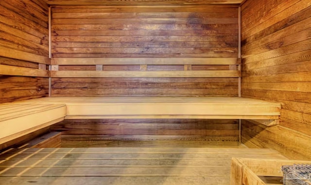 view of sauna / steam room