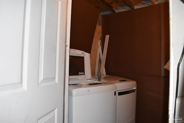 6017 Montgomery Ave, Pensacola, FL 32526 - washroom with laundry area and washing machine and clothes dryer