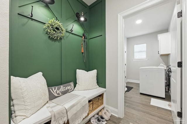 1567 Sawyers Ridge Cv, Cantonment, FL 32533 - mudroom featuring washer / clothes dryer, light wood-type flooring, and recessed lighting
