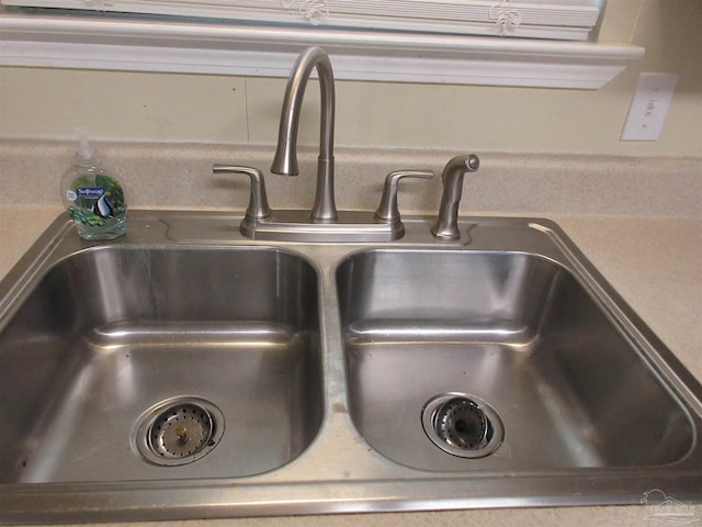 5078 Babb Ln, Pace, FL 32571 - detailed view of a sink