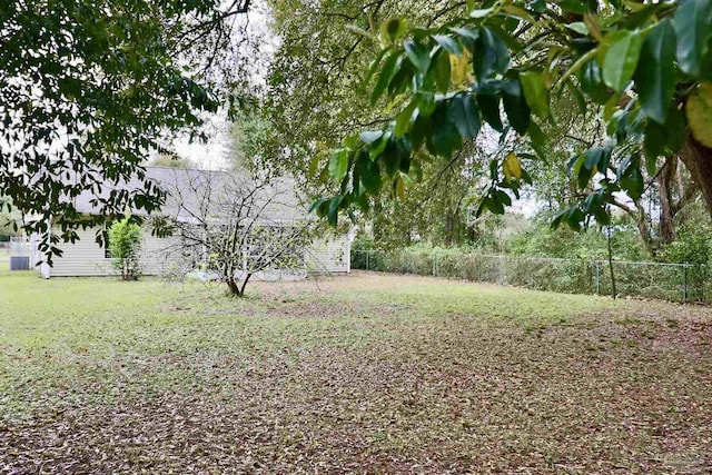 view of yard featuring fence