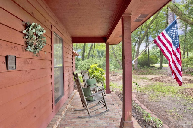 2821 Mandeville Ln, Pensacola, FL 32526 - view of patio