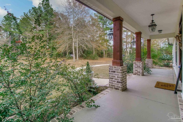 view of patio / terrace with covered porch