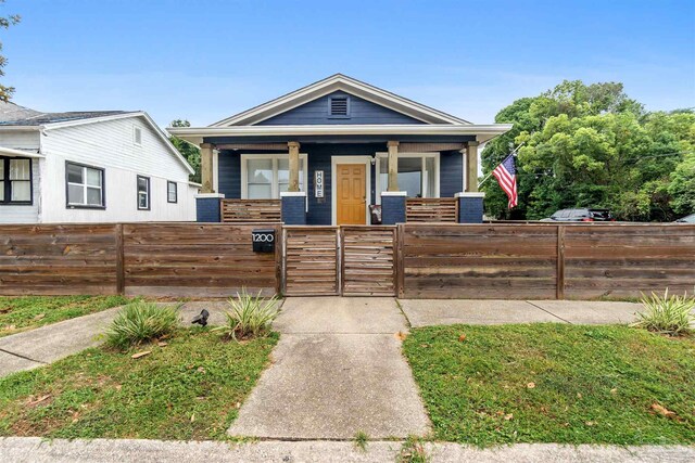 view of front of home with covered porch