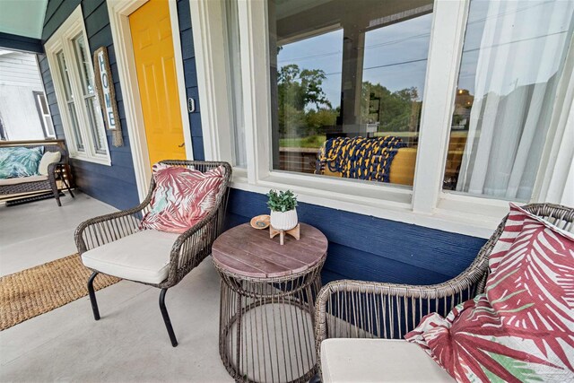 view of patio featuring covered porch