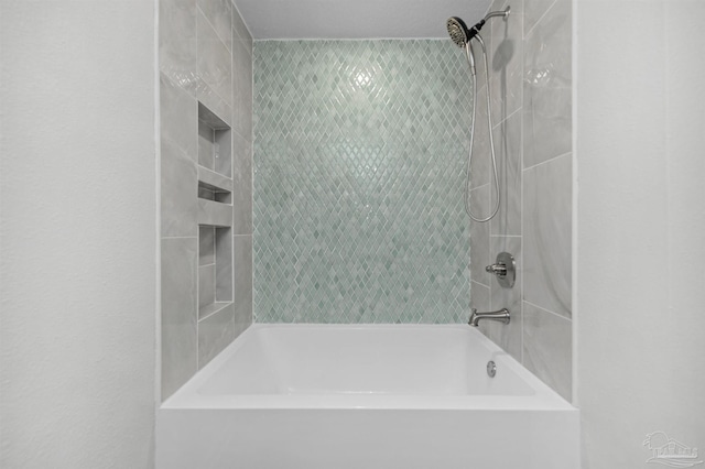 5457 Merlin Way, Milton, FL 32583 - full bath featuring shower / bath combination