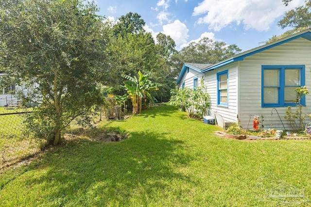 8717 Mayflower Ave, Pensacola, FL 32534 - view of yard
