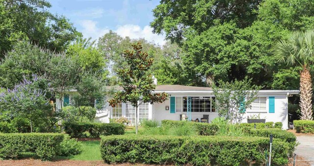 1609 N Spring St, Pensacola, FL 32501 - view of front of property with stucco siding