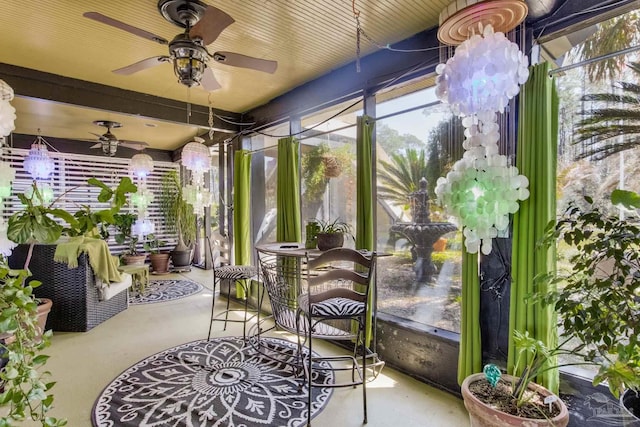 4552 Bayside Dr, Milton, FL 32583 - sunroom / solarium with ceiling fan