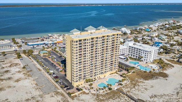 22 Via Deluna Dr Unit 604, Pensacola Beach, FL 32561 - aerial view of a pool area, a nearby body of water, and apartment complex / building