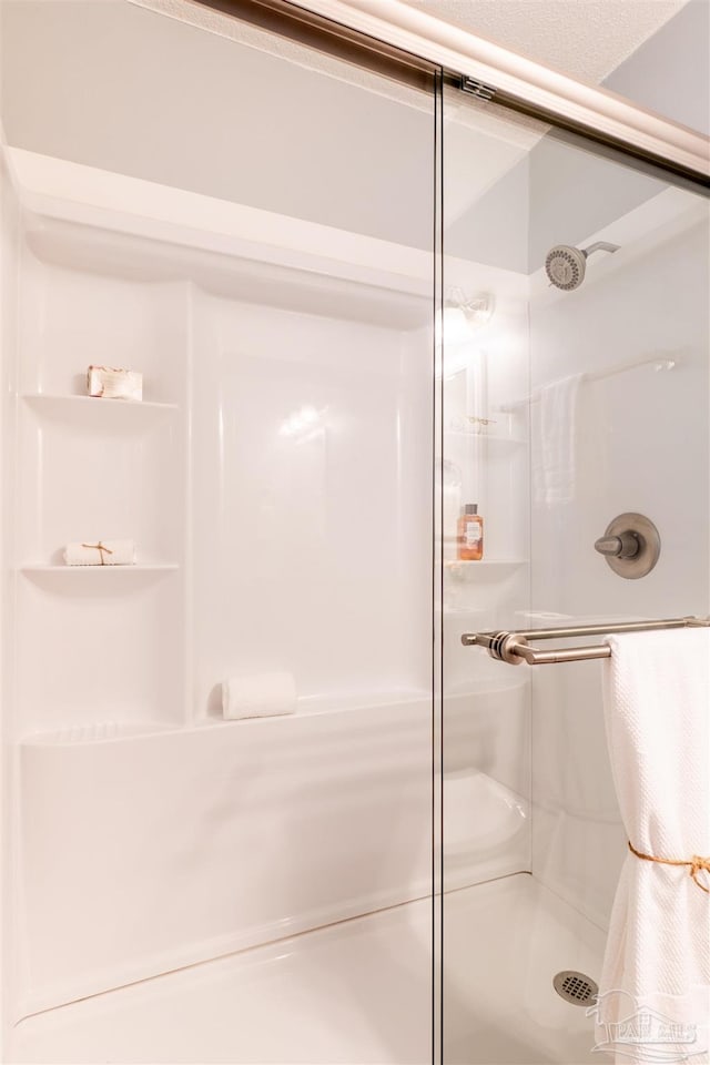 1012 Colbert Ave, Pensacola, FL 32507 - full bath with a stall shower
