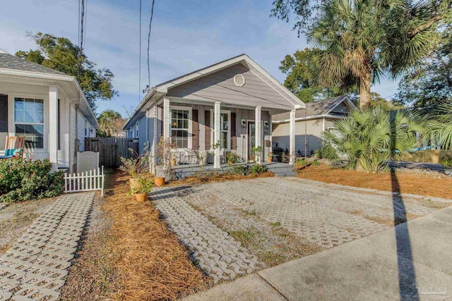 bungalow-style house with covered porch