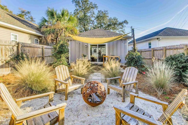 view of patio featuring an outdoor fire pit