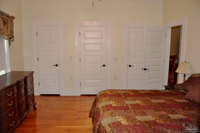 4565 Forsyth St, Bagdad, FL 32583 - bedroom featuring wood finished floors and a closet