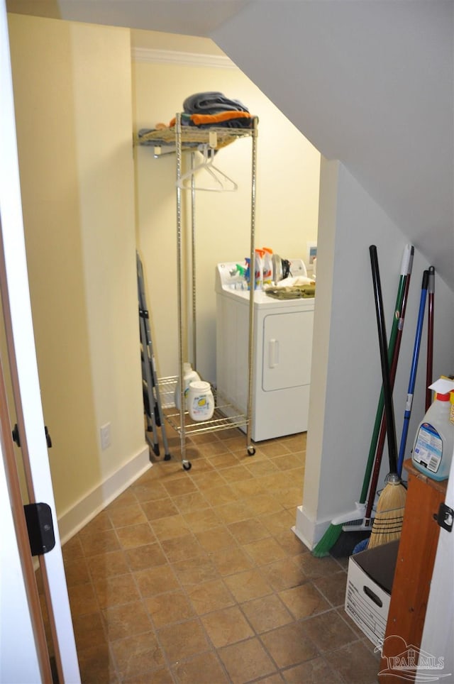 4565 Forsyth St, Bagdad, FL 32583 - clothes washing area featuring washer / dryer and baseboards