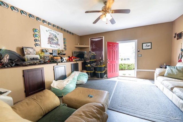 living room featuring ceiling fan