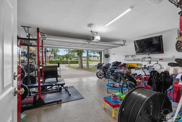 80 Woodland St, Cantonment, FL 32533 - view of garage