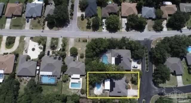 drone / aerial view featuring a residential view