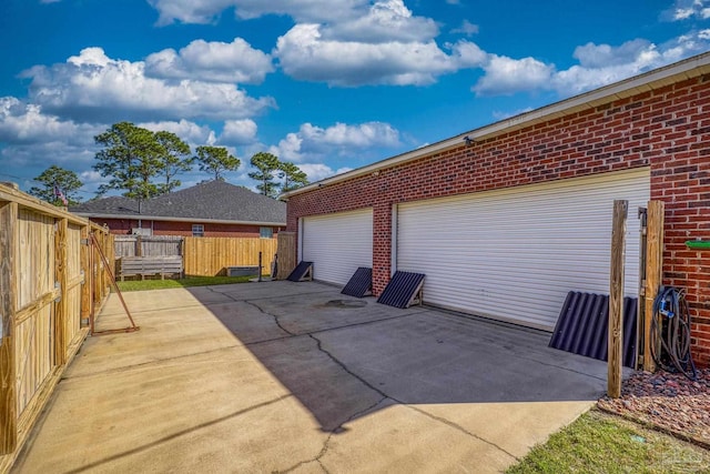 7770 Fenwick St, Navarre, FL 32566 - view of garage