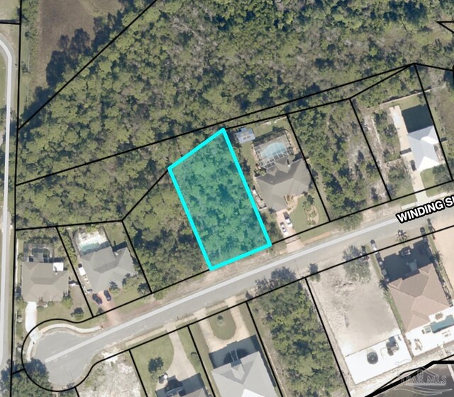 1539 Winding Shore Dr, Gulf Breeze, FL 32563
