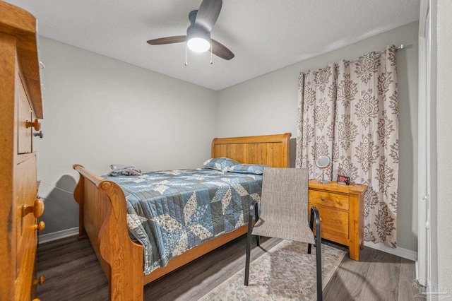 6856 Old W Ln, Milton, FL 32570 - bedroom featuring wood finished floors, baseboards, and a ceiling fan