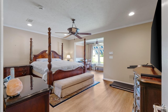 1124 Willowood Cir, Gulf Breeze, FL 32563 - bedroom with ornamental molding, light wood-type flooring, and recessed lighting