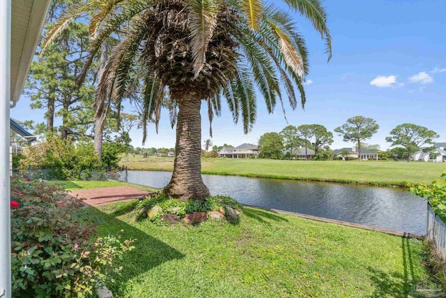1124 Willowood Cir, Gulf Breeze, FL 32563 - property view of water