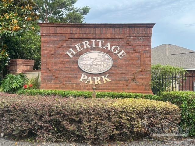 1988 Heritage Park Way, Navarre, FL 32566 - view of community sign