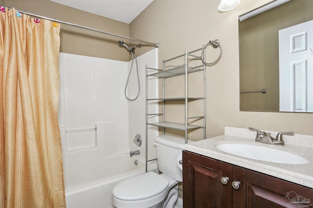 5833 Pebble Ridge Dr, Milton, FL 32583 - bathroom featuring shower / tub combo and vanity