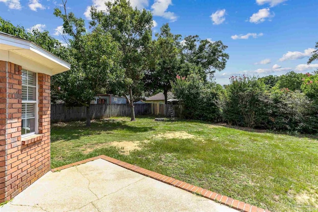 5833 Pebble Ridge Dr, Milton, FL 32583 - fenced backyard with a patio