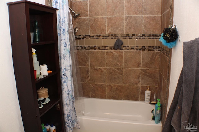 full bathroom featuring shower / bath combo