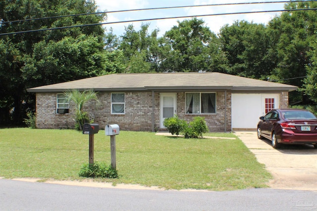 single story home with a front yard