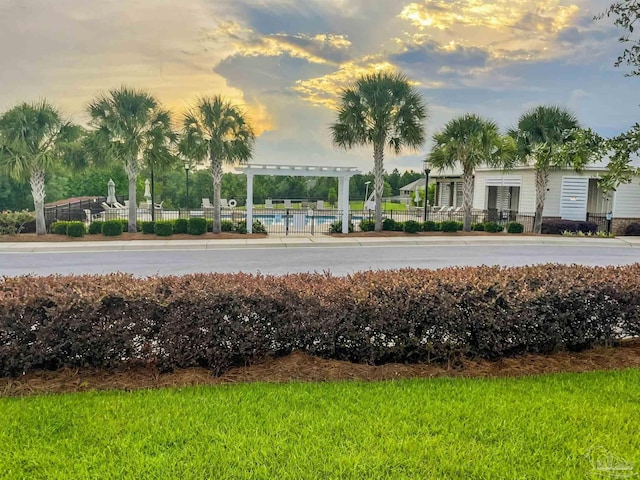 7822 Burnside Loop, Pensacola, FL 32526 - view of property's community with a pool