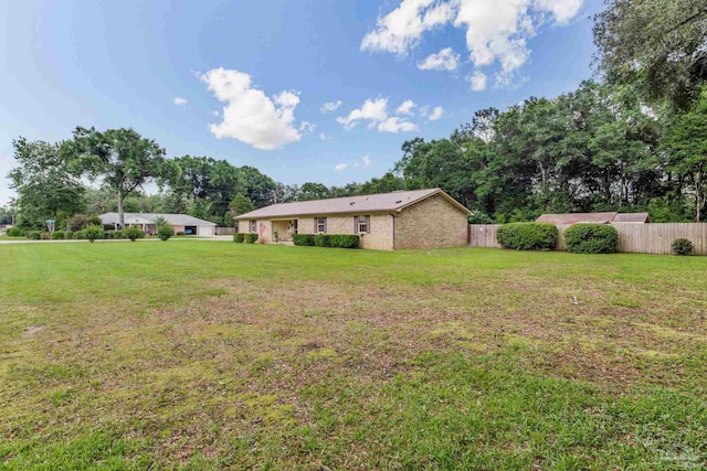 6028 Laurelwood Dr, Milton, FL 32570 - view of yard
