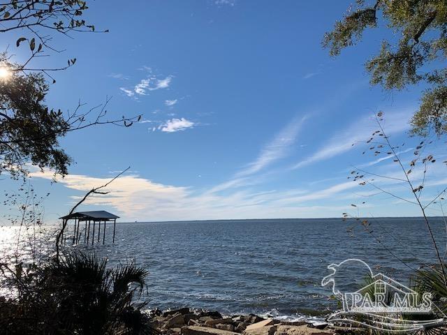 433 S Garcon Point Rd, Milton FL, 32583 land for sale