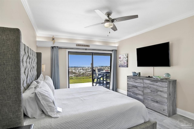 bedroom featuring ceiling fan, access to exterior, crown molding, and light hardwood / wood-style flooring