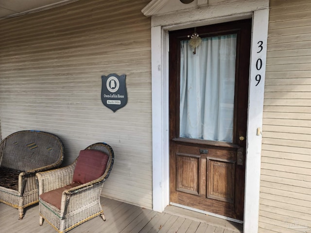 view of doorway to property