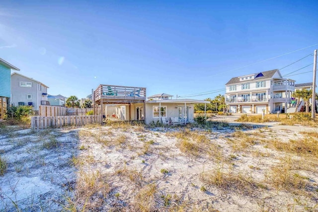 view of front of property