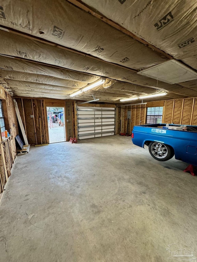 7920 Reeders Ln, Pensacola, FL 32526 - view of garage